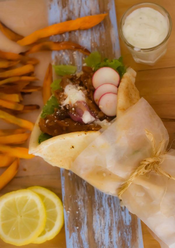 Como hacemos los gyros que se les conoce “kebabs Griegos”.