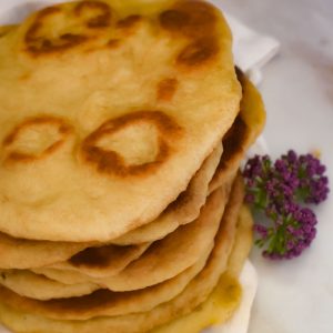 Naan Mini pizza
